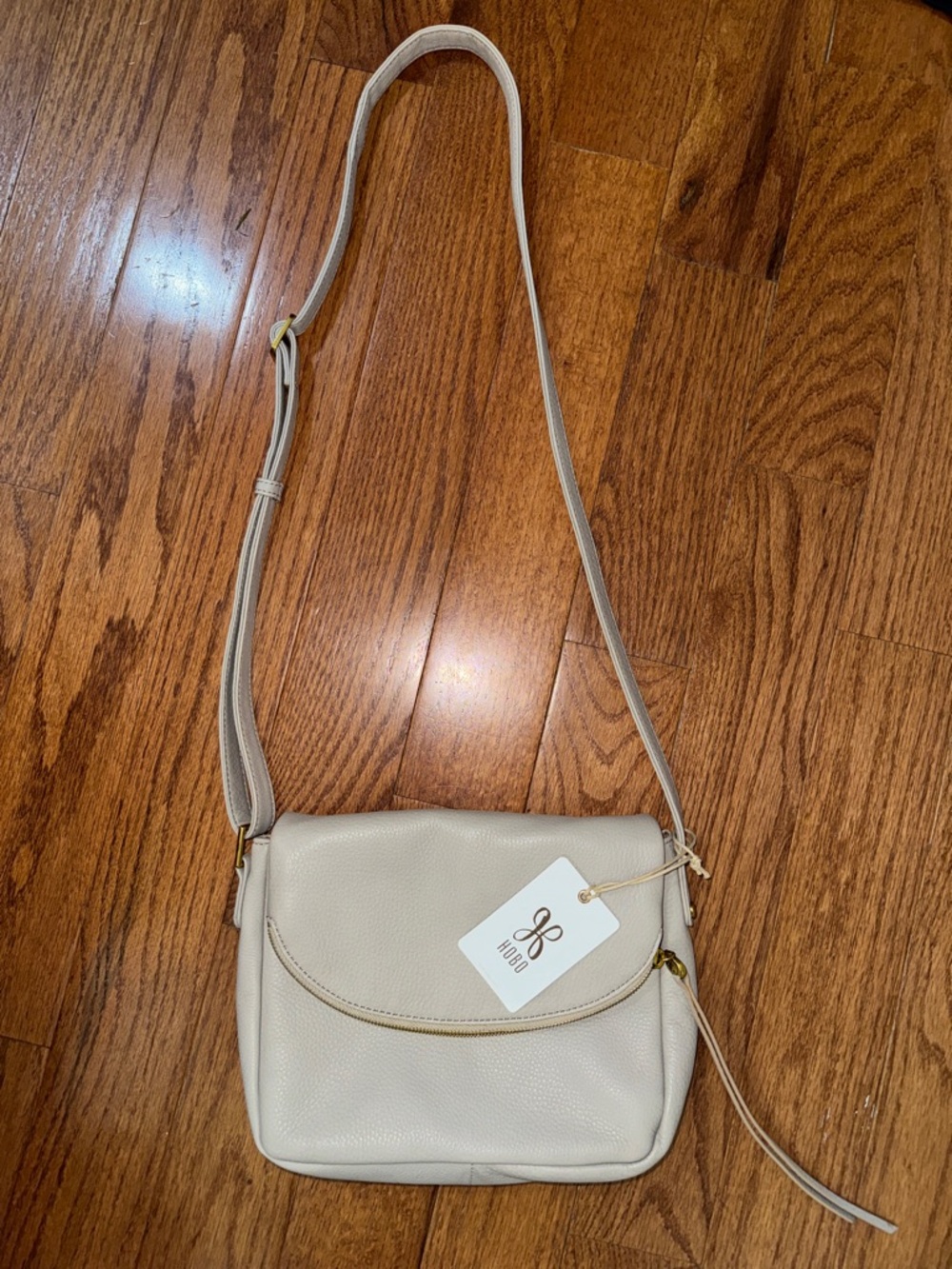 HOBO Fern Messenger Crossbody Bag